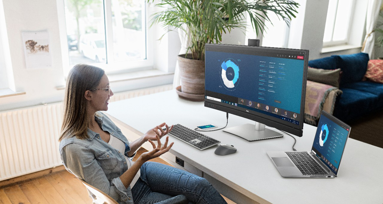 Multitarea: Aumenta la productividad en tus labores diarias con un monitor  curvo – Samsung Newsroom Chile