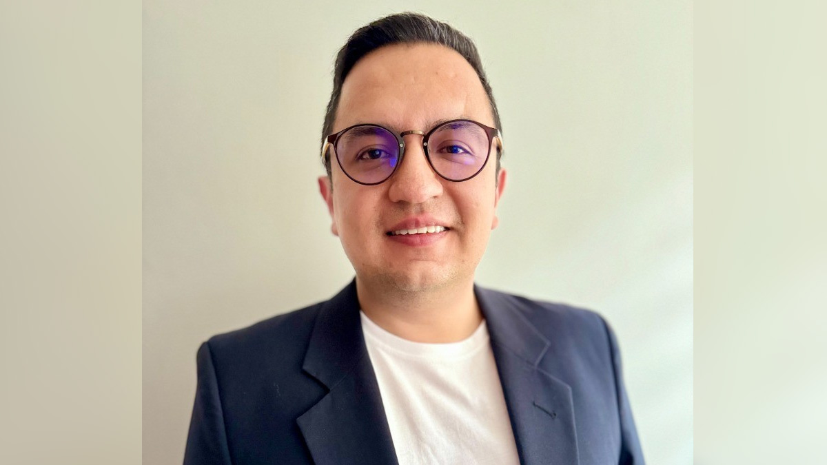 Digital Ware ha desarrollado programas de formación en tiempo real y asincrónicos que buscan fortalecer las habilidades digitales de colaboradores y clientes, adaptándose a las nuevas demandas del entorno laboral.
