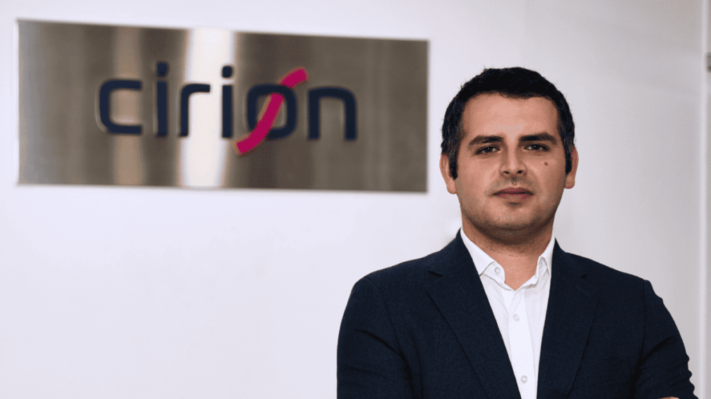 Desde su posición como socio, la empresa, con más de 25 años de experiencia en infraestructura digital, tecnología y conectividad, busca ser un aporte para el desarrollo de la creciente industria de centros de datos local, posicionándose como un referente en esta área en Chile.