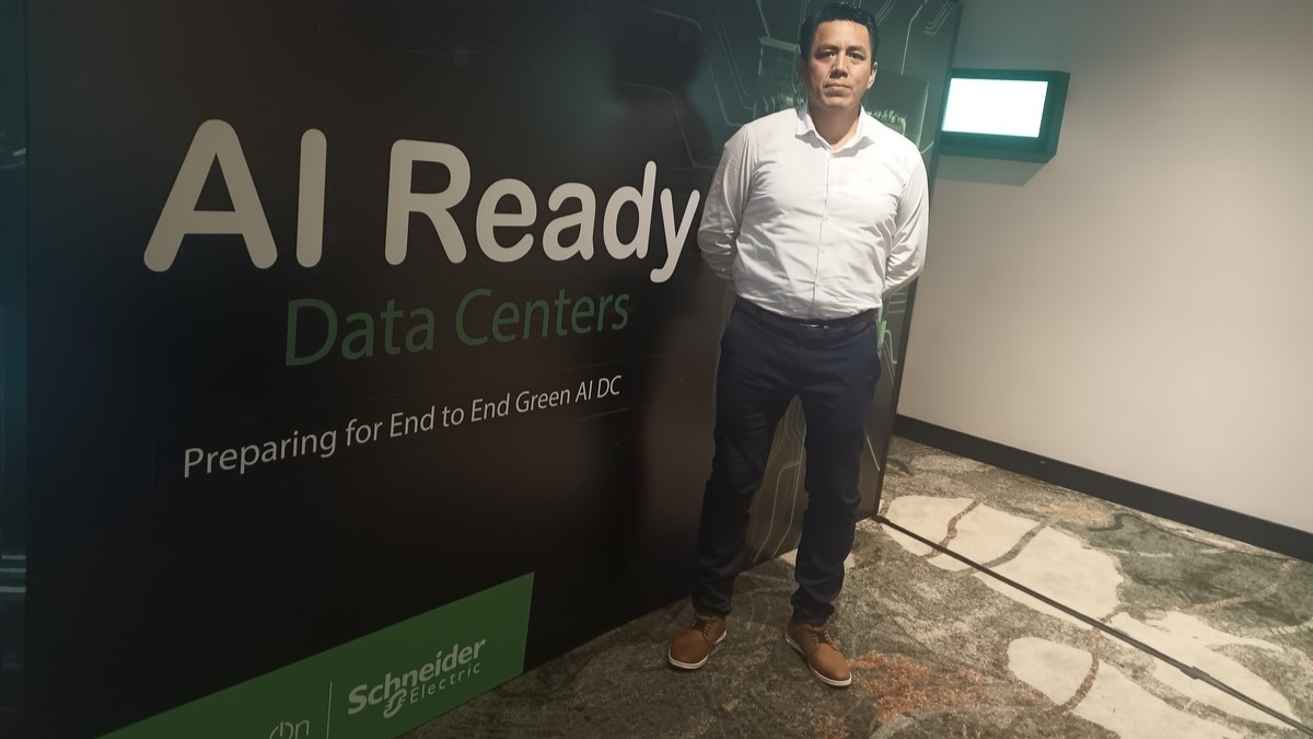 Franklin Avendaño Carbajal, SAM Business Development Manager 3PH Power Solutions de Schneider Electric, explica cómo la compañía está respondiendo a las crecientes demandas energéticas y tecnológicas de los centros de datos en América del Sur, con foco en soluciones UPS trifásicas de alta eficiencia y preparación para cargas de inteligencia artificial.