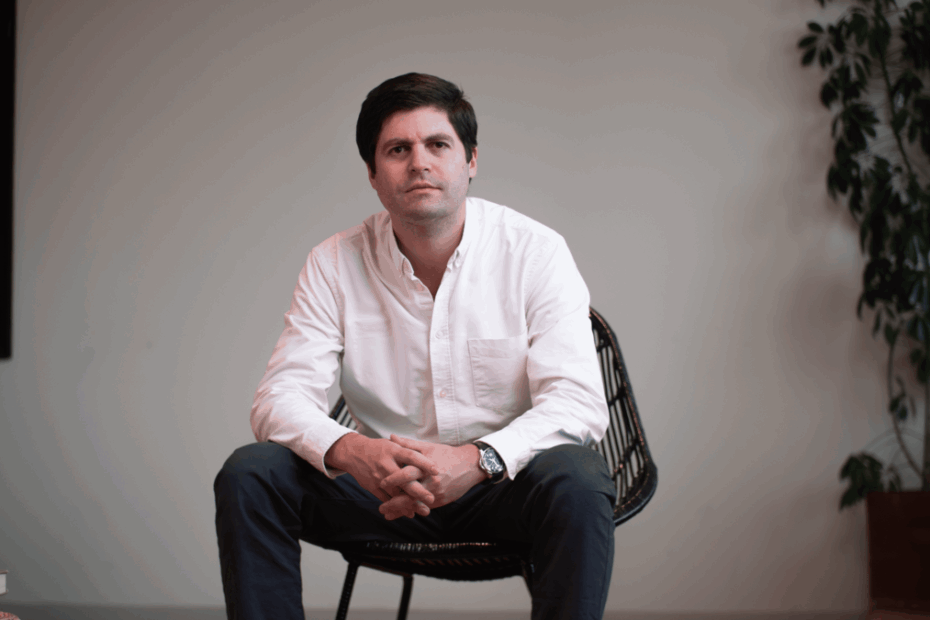 Tomás Pérez-Iñigo (foto) asume como COO para consolidar y escalar su operación regional entre Chile y México, mientras que Nicolás López Lecube liderará el equipo local como nuevo country manager en Chile.