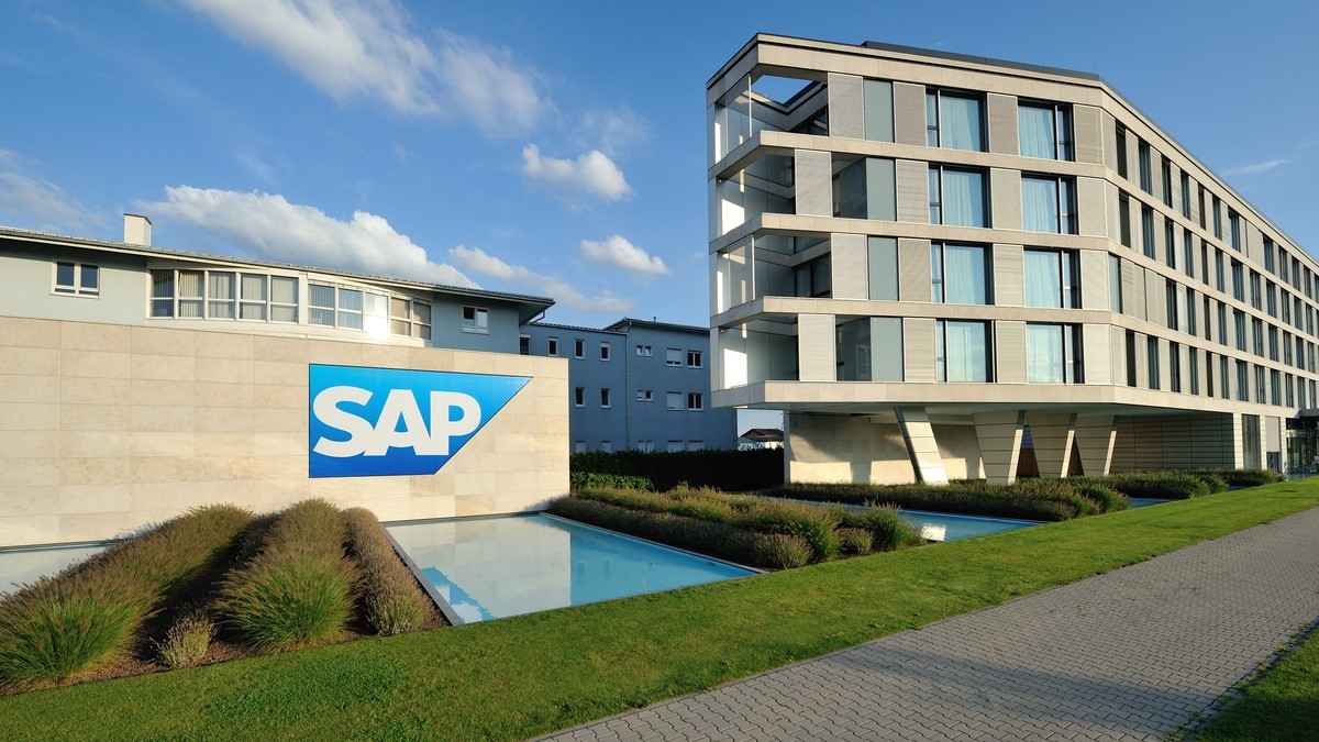 Las metodologías RISE with SAP y GROW with SAP dictan la pauta de la migración, permitiendo a las empresas regionales construir un centro digital ágil para la automatización e innovación impulsada por la Inteligencia Artificial.