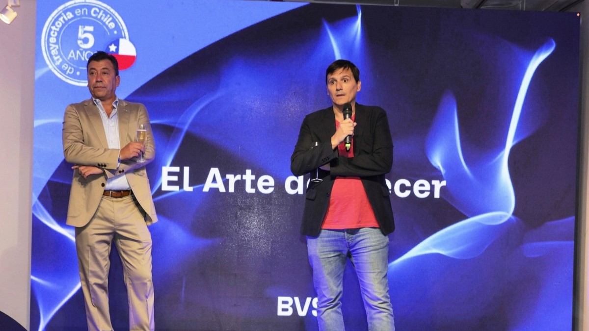 BVS celebró un aniversario más en el país con su equipo: Hans Erpel, Country Manager y Juan Lorenzo, New Business Sales Director.