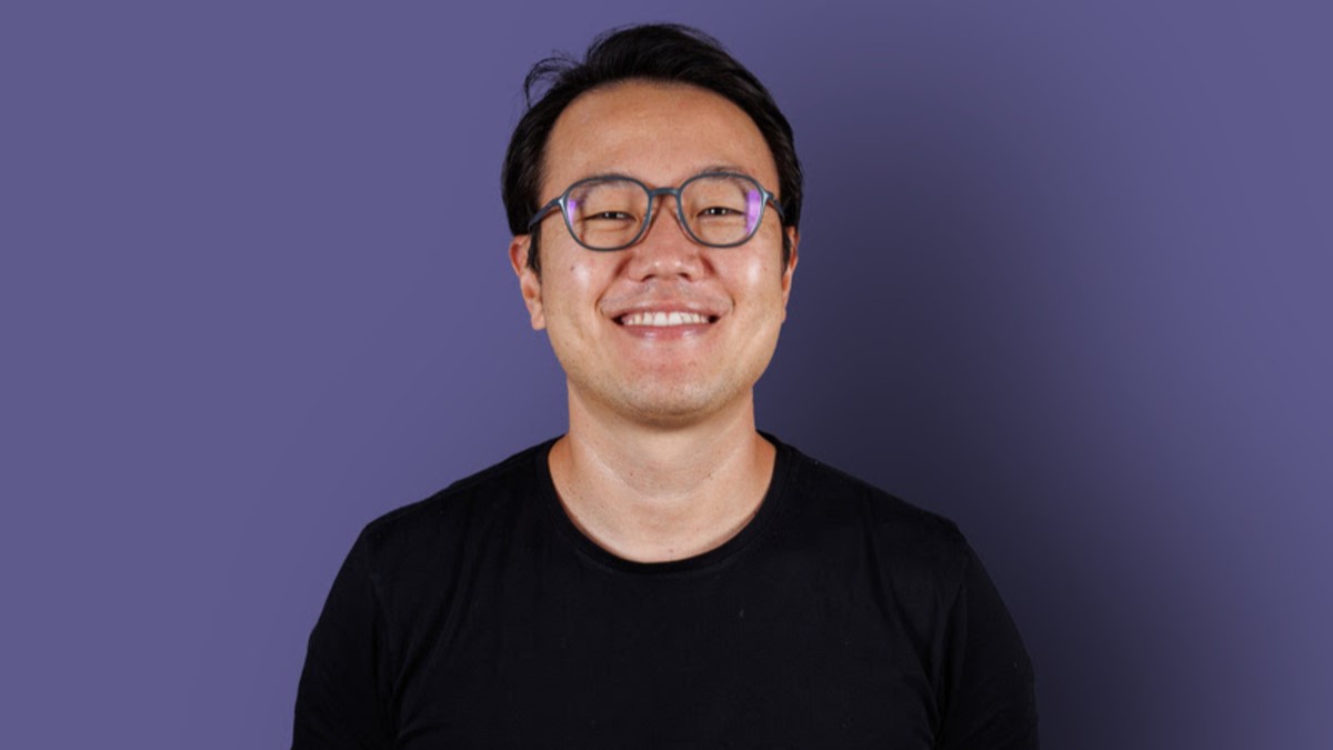 Responsable de la automatización de las rutinas de conversión y actualización hacia la nueva versión S/4HANA, Marcel Nakazawa tiene como objetivo principal identificar procesos y funcionalidades clave que aporten valor al producto, ofreciendo una mejor experiencia a socios y clientes finales.