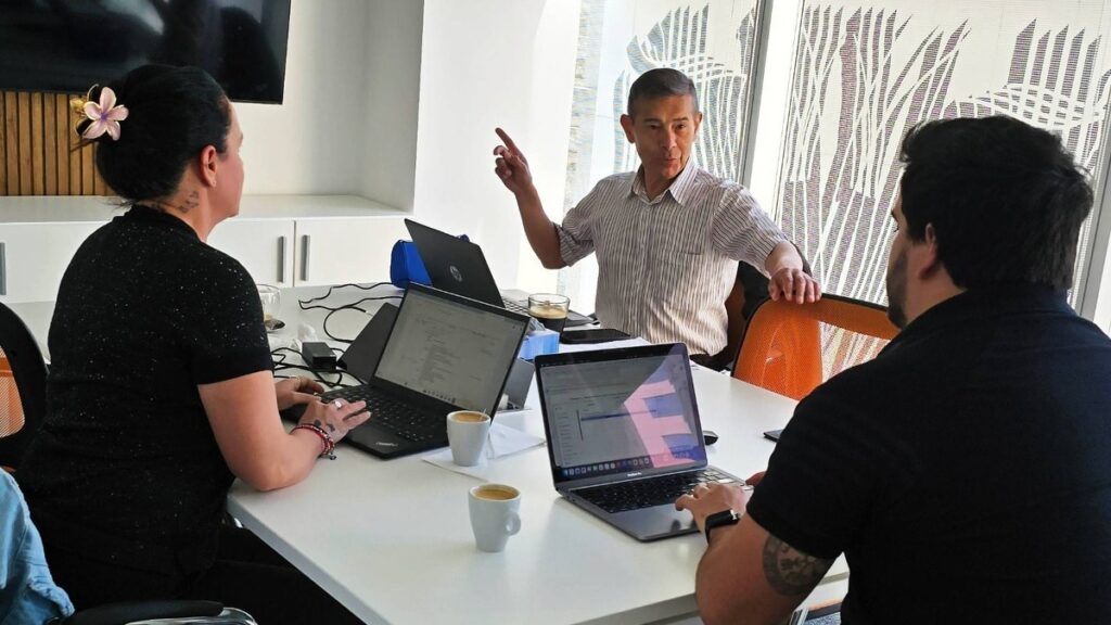 OCP TECH eleva el estándar regional en calidad, seguridad y ambiente