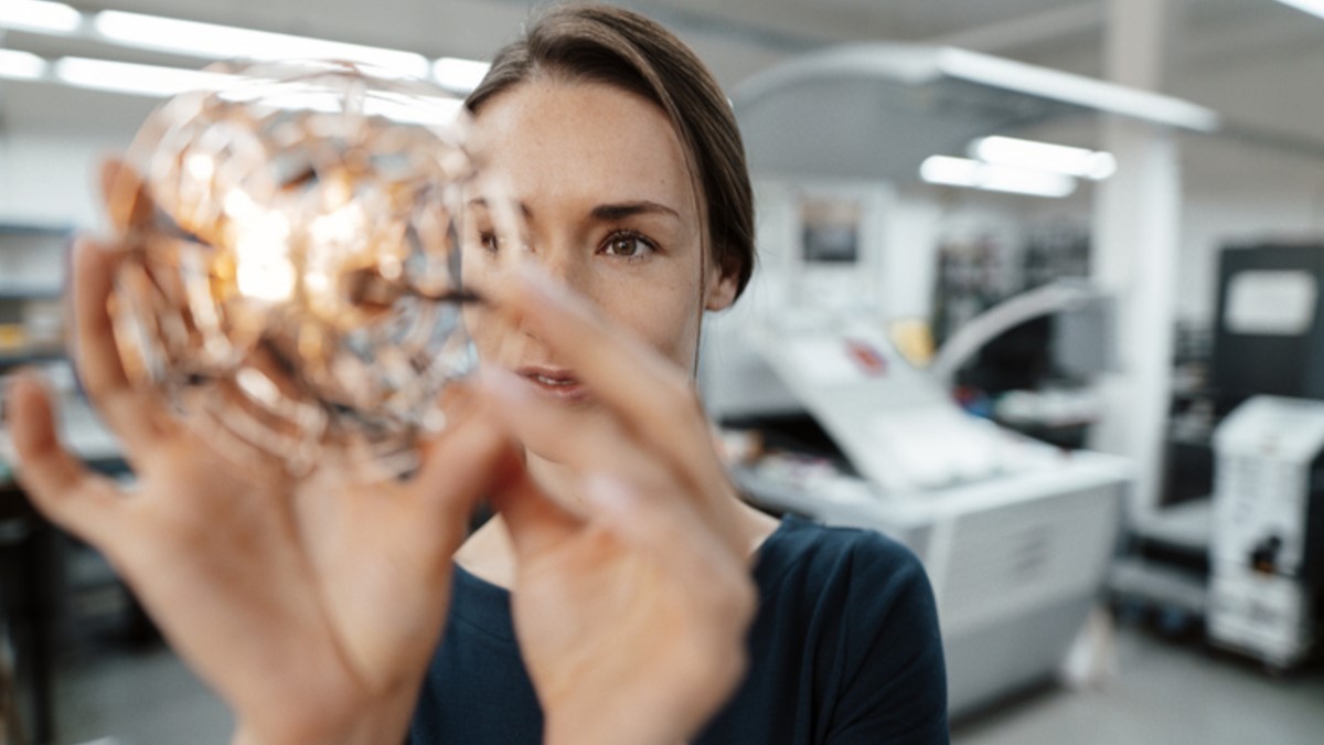 Acaba de salir el ranking EFY Fem Colombia 2025 (Employers for Youth) y SAP se ha posicionado como la empresa número uno para el talento femenino joven en el país.