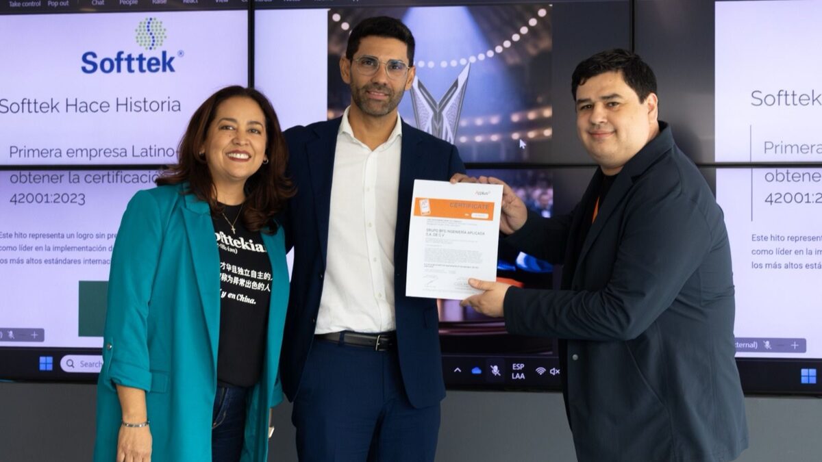 Al adoptar el nuevo estándar internacional para la gestión de IA (AIMS), Softtek reafirma su compromiso con la creación de tecnología sostenible, segura y confiable, liderando la transformación digital ética en América Latina.