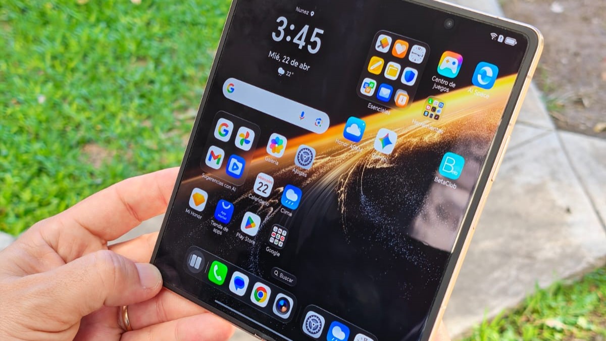 La compañía comparte su visión de Inteligencia Humana Aumentada en el principal encuentro de IA y telecomunicaciones de Argentina, y dejó ver en vivo el HONOR Magic V6, su smartphone plegable insignia recientemente lanzado en MWC 2026 en Barcelona.