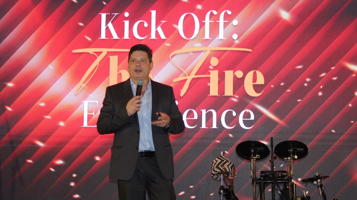 Intcomex Chile dio inicio a su año comercial con un evento que conectó a más de 400 canales y fabricantes globales en una experiencia de valor agregado única. Con el Hotel Sheraton como escenario, la jornada combinó una sólida visión estratégica sobre las tendencias TI del 2026 con una propuesta de relacionamiento de alto nivel, reforzando su rol como el principal articulador de tecnología en la región.