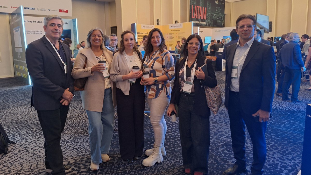 Julio Ardiles, CEO and Cofounder de Data Analytics Group junto a