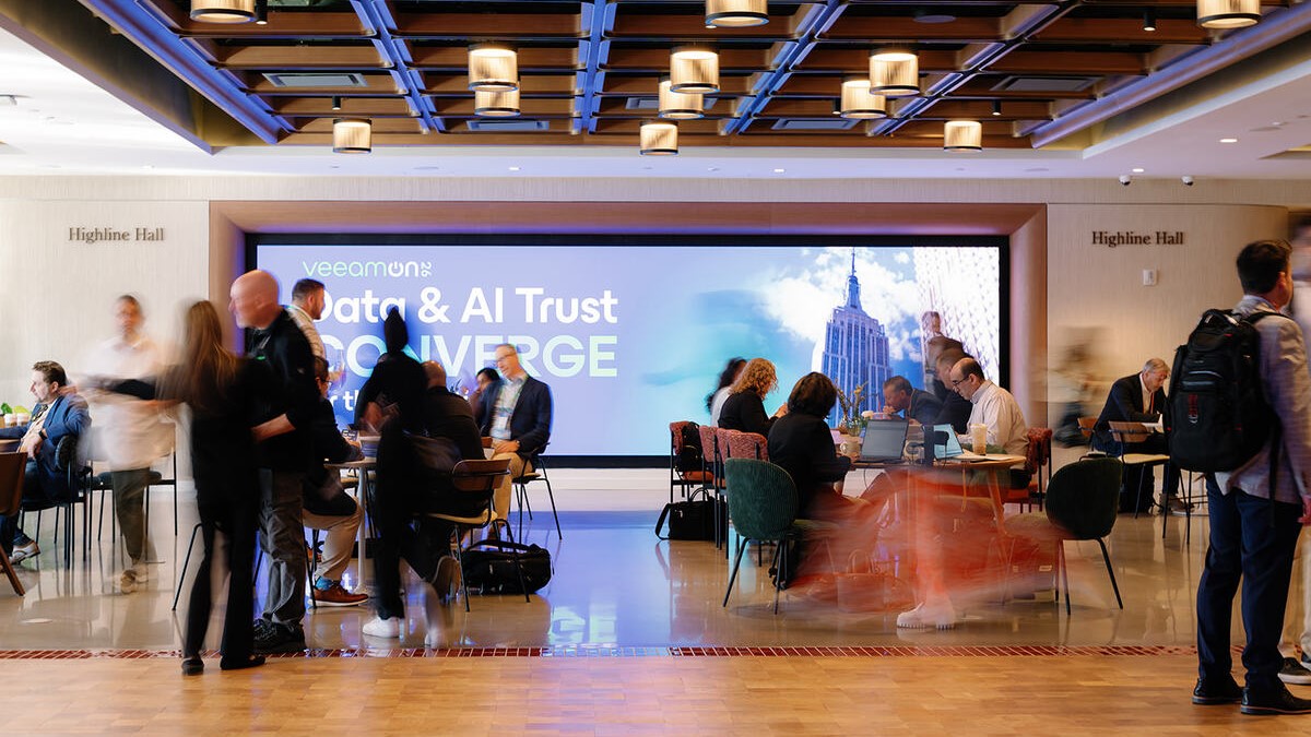 La versión v13.1, presentada en VeeamON Nueva York, impulsa la resiliencia de datos secure-by-design con más de 70 nuevas funciones y mejoras, y amplía la administración con un nuevo Módulo de Resiliencia DataAI en la plataforma Veeam DataAI Command.
