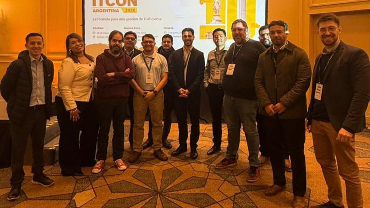 Equipo completo de ZMA en el ITCON de Buenos Aires. El evento de ManageEngine también se desarrolló en Córdoba y Rosario.